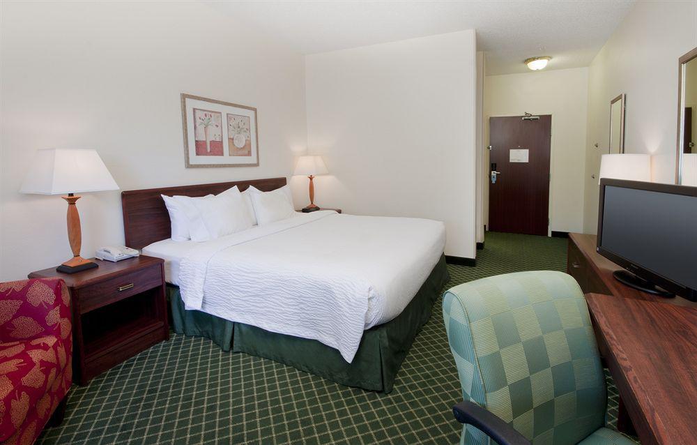 Baymont By Wyndham Tulsa Hotel Luaran gambar